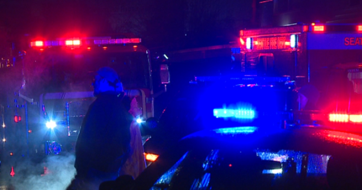 Man and his dog found dead in water near Ballard Locks | FOX 13 Seattle