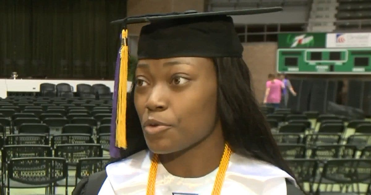 Mississippi high school graduates first integrated class | FOX 13 Seattle