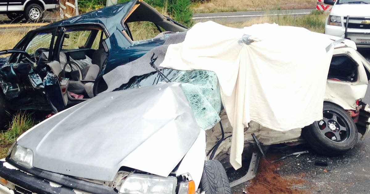 Young woman, man in stolen car die in crash after high-speed police ...