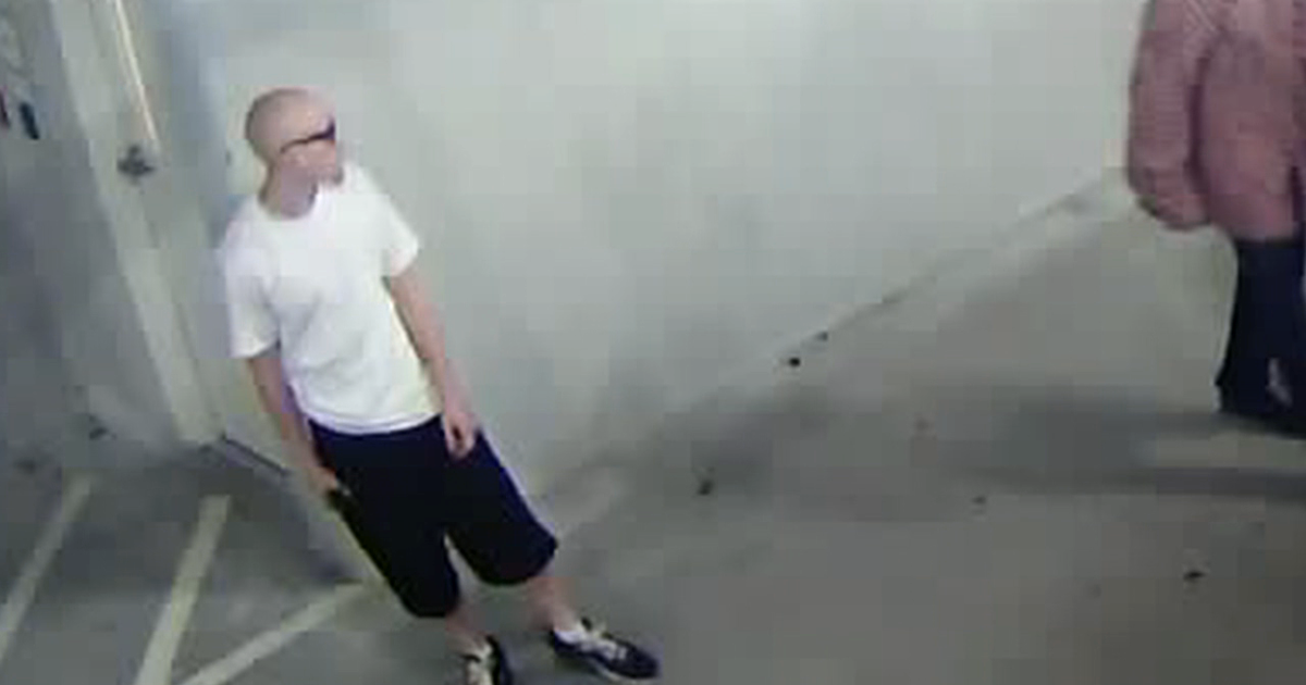 'These guys are prolific motorcycle thieves': Crooks caught on camera ...