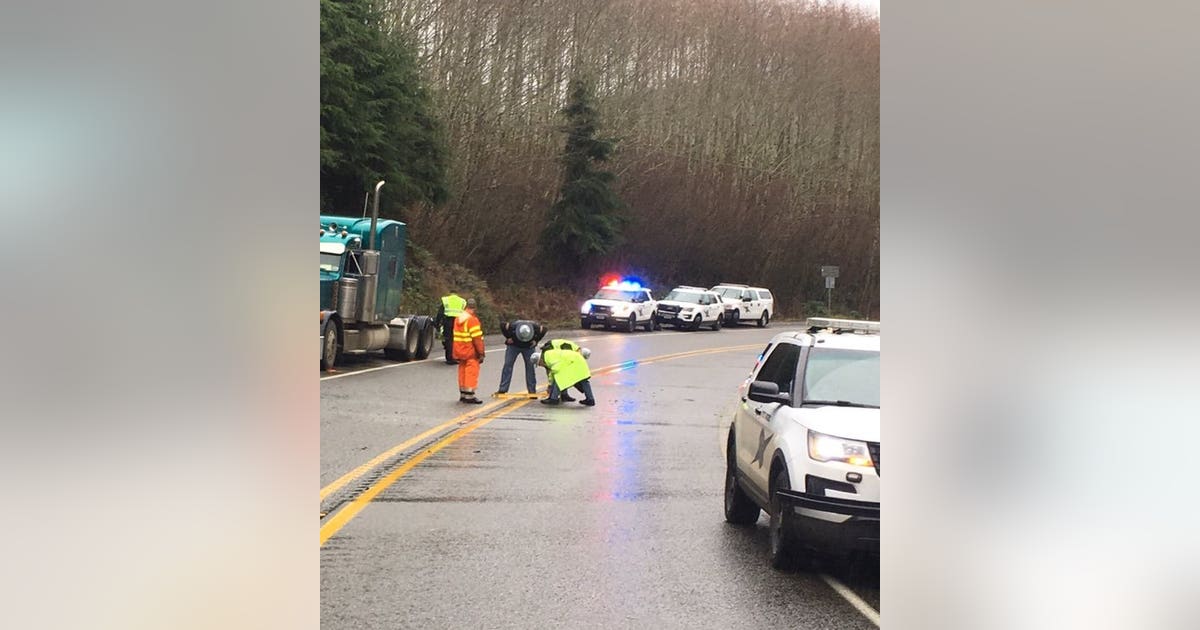 Deadly crash involving semi, SUV shuts down US 101 in Pacific County ...