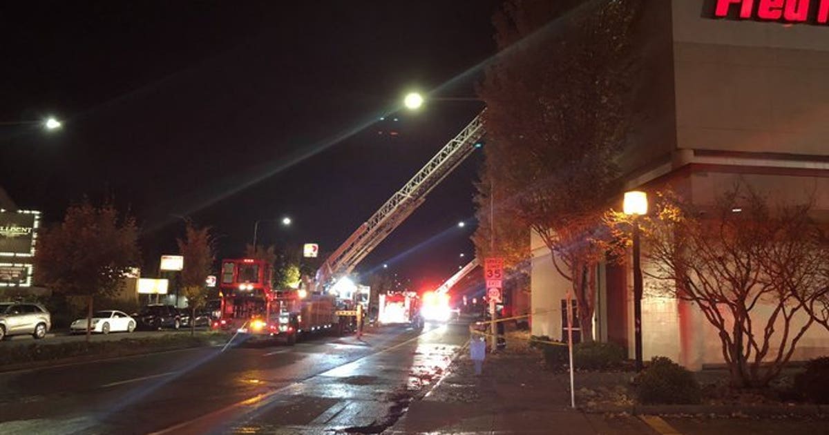 Police investigate arson at Lake City Fred Meyer store | FOX 13 Seattle
