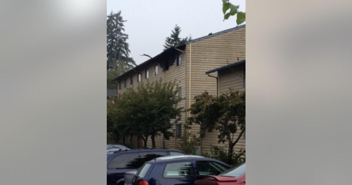Fire rips through 3rd story apartment | FOX 13 Seattle