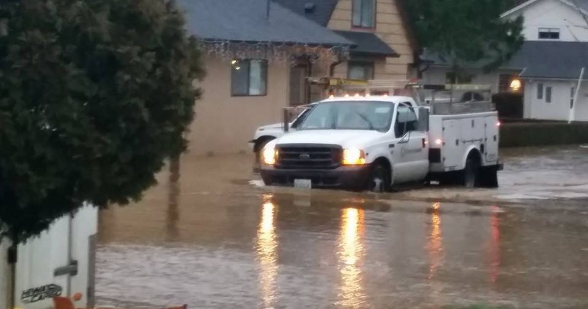 Clogging Rivers PHOTO GALLERY: Heavy rains clog streets, push area rivers to the brink ...