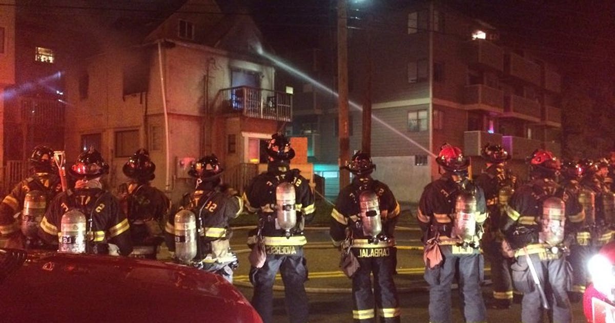 One person killed, one injured in Seattle apartment fire | FOX 13 Seattle