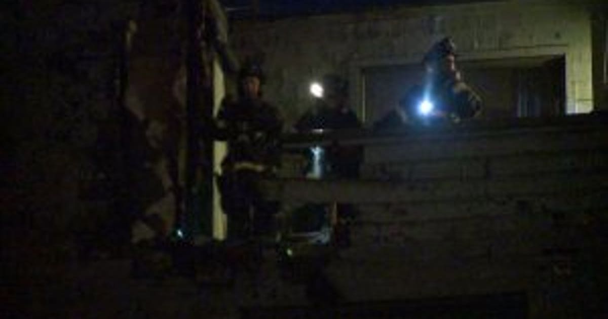 20 units evacuated in Queen Anne apartment fire | FOX 13 Seattle