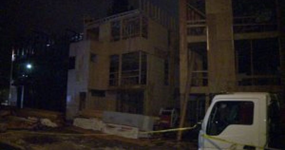 House fire sparks evacuation in central Seattle neighborhood | FOX 13 ...