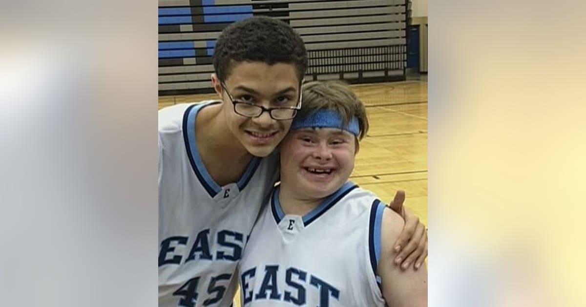 High School strips special needs student of varsity jacket | FOX 13 Seattle