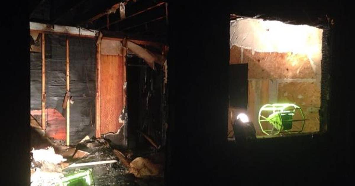 Firefighter hurt in Seattle boarding house fire | FOX 13 Seattle
