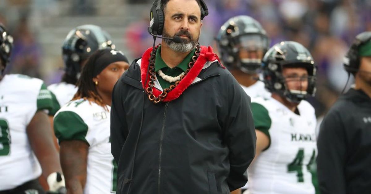 Rolovich laments distraction created by his vaccine decision | FOX 13 ...