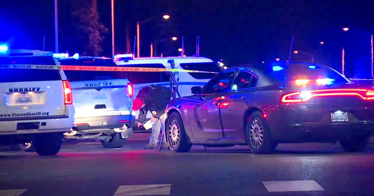 Pierce County deputies shoot woman after chase, shots fired at deputies ...