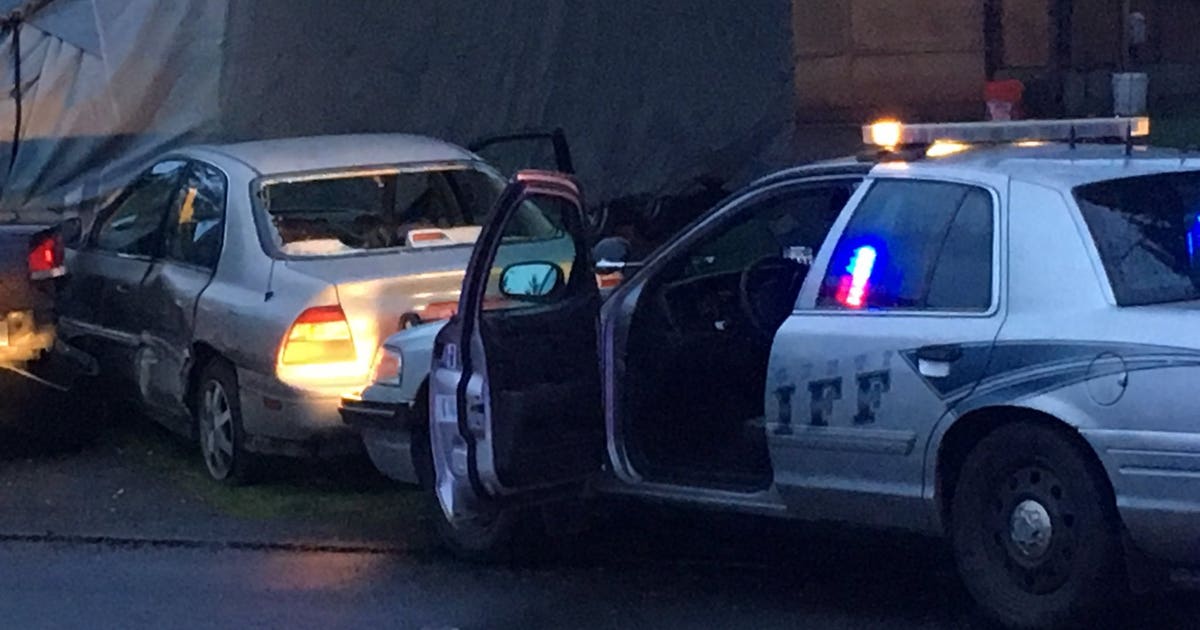 Pierce County deputy fires at suspects in stolen car after wild chase ...