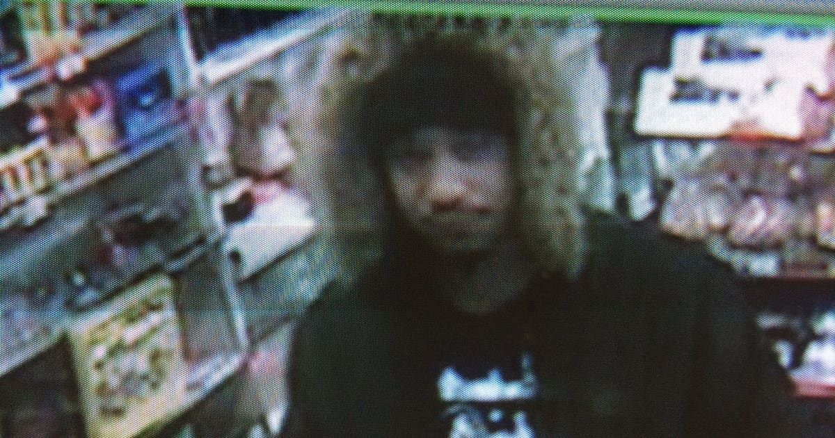 Clerk held at gunpoint inside Puyallup store, police make arrest after ...