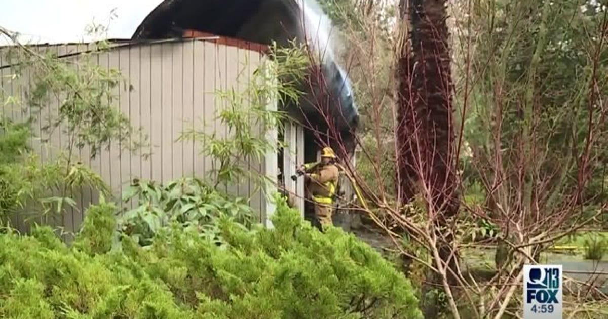1 person injured in Everett house fire | FOX 13 Seattle