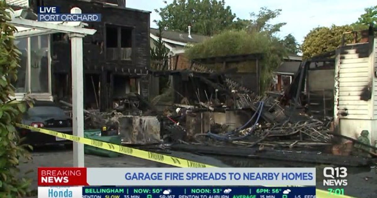 Garage fire spreads to nearby homes in Port Orchard | FOX 13 Seattle
