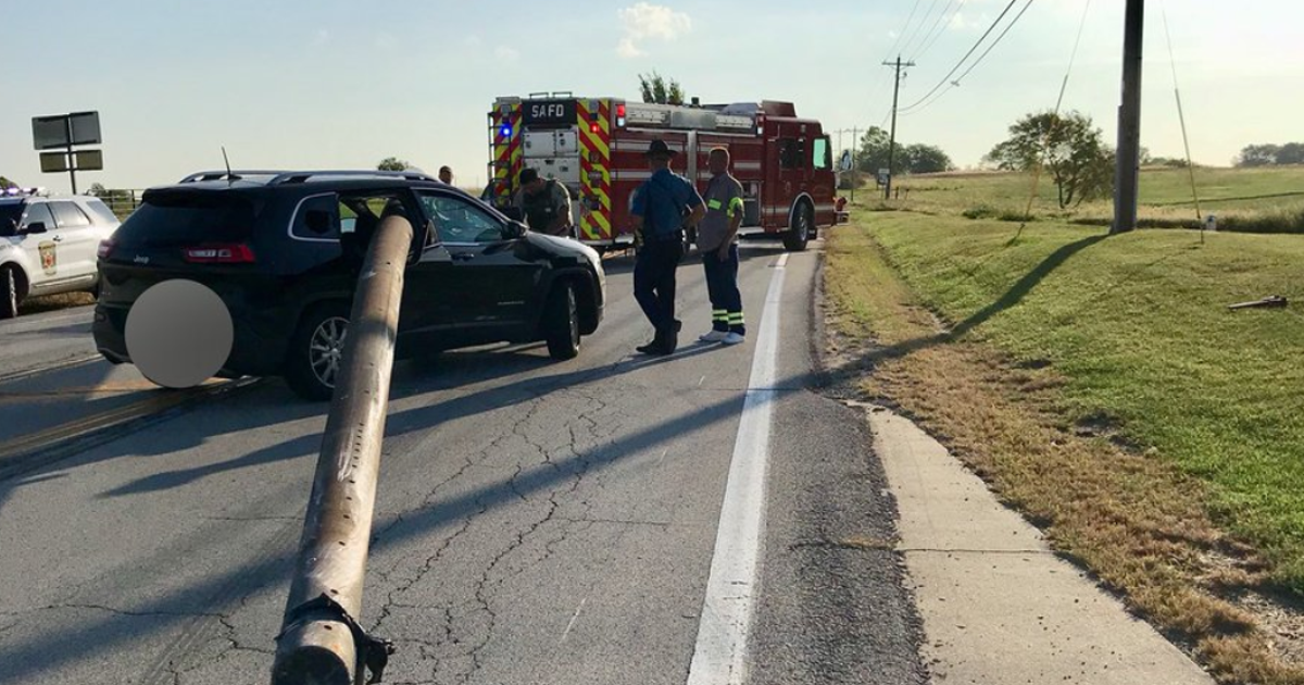 Pole Impales SUV After Coming Loose Along Missouri Highway FOX 13 Seattle pole-impales-suv-after-coming-loose-along-missouri-highway-fox-13-seattle