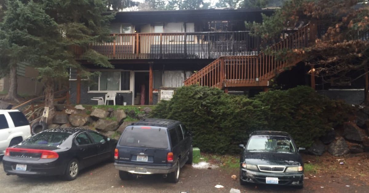Two families escape apartment complex fire in SeaTac | FOX 13 Seattle