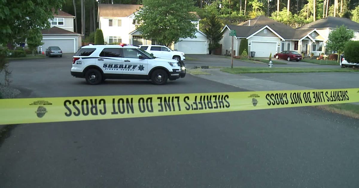 2 men found dead in car, Pierce County deputies say | FOX 13 Seattle