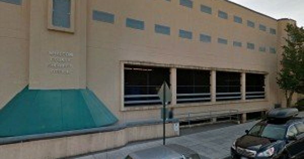 Bail set at $500,000 for Ferndale man accused of stabbing wife in chest ...