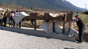 Memorial marks 5 years since Oso landslide