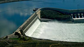 High-tech, portable fish passage may revolutionize salmon transport over dams, barriers