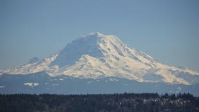 63 degrees atop Mt. Rainier!? Heat wave to bake the mountains, too