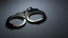 Police: Snohomish County woman threatens Muslim neighbors with gun