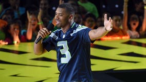 Russell Wilson launches app giving fans behind-the-scenes access to athletes, celebs