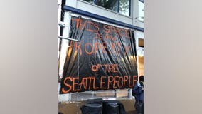 Protesters take over streets outside abandoned SPD East Precinct