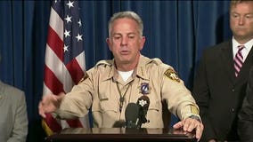 Vegas gunman's secret life thwarts investigators' hunt for motive in shooting