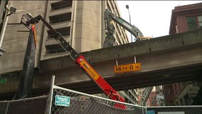 Demolition begins on Seattle's Alaskan Way Viaduct