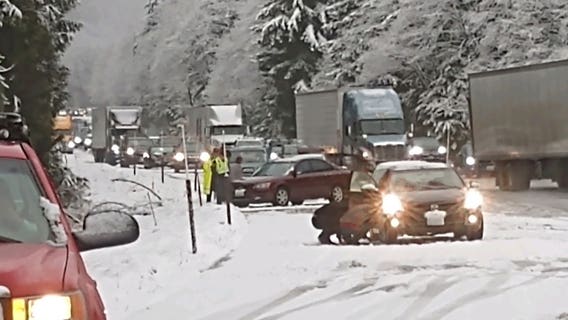 First measurable snowfall of the season to hit WA's Snoqualmie Pass. Here's when