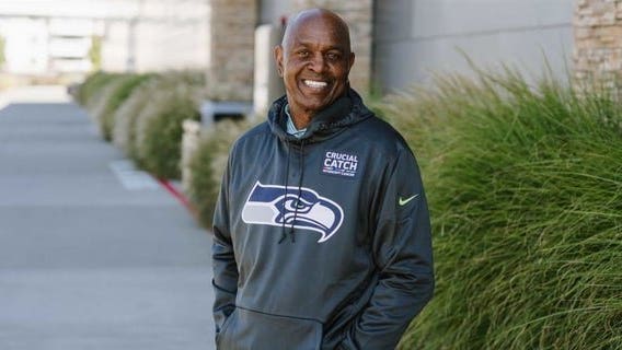Former Seahawks, Husky safety Nesby Glasgow dies after battle with cancer
