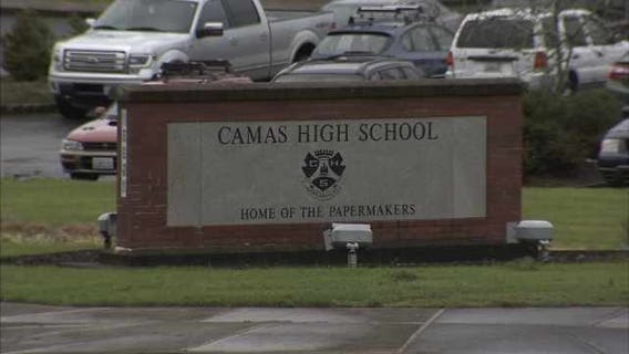 Teachers go on strike in Camas over class sizes