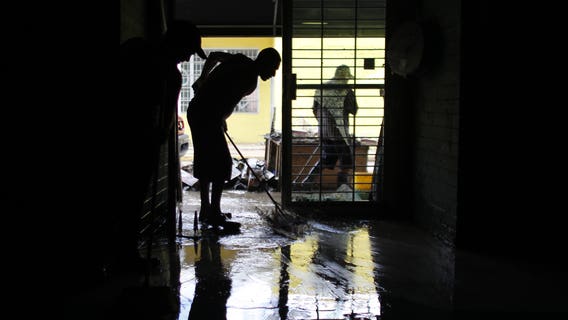 Trump praises federal help for Puerto Rico, mayor says it's 'killing us'