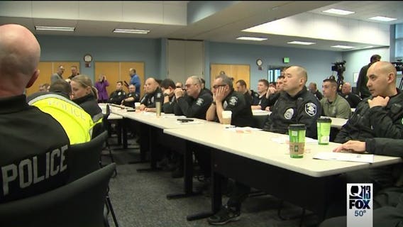 Some Seattle cops will soon carry a nasal spray to help save people from drug overdoses (VIDEO)