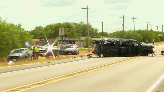 At least 5 dead as SUV being chased by border patrol crashes in South Texas