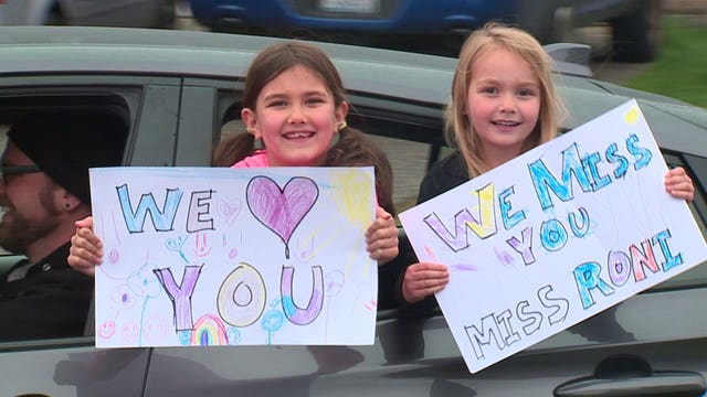 'I just cried:' Families show gratitude with surprise caravan to preschool teacher's home amid COVID-19