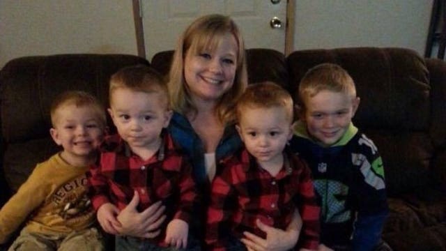 Baseball team chips in after Grinch steals Christmas gifts from Marysville family