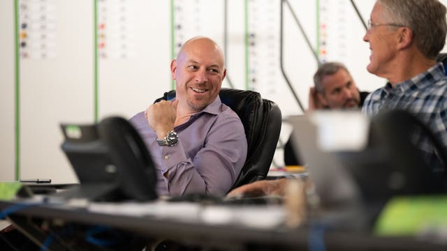 From intern to Seahawks team president, Chuck Arnold’s story is 26 years in the making