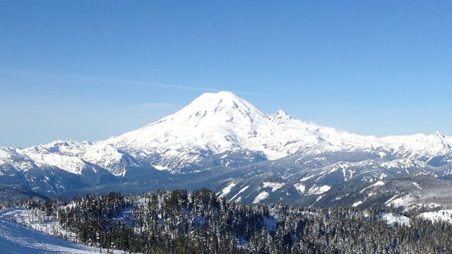 Locals push for Mt. Rainier National Park to return daily access to Paradise