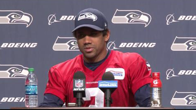 Wilson on injuries, knee brace: 'I can make any play I need to make'