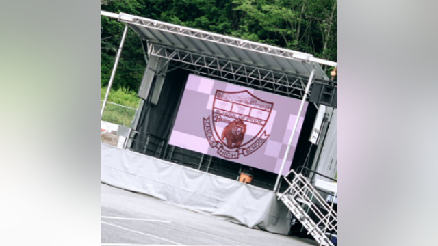 Cascade High School finds way for 2020 seniors to graduate surrounded by friends