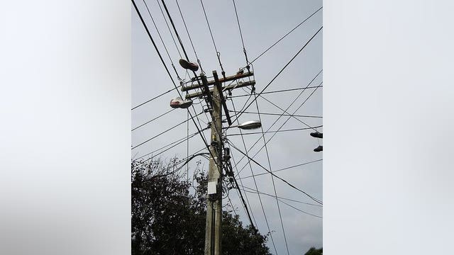 Atmospheric river brings power outages for thousands in western WA