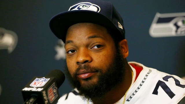 Seahawks' Michael Bennett rips Steph Curry for charging $2,250 for basketball camp