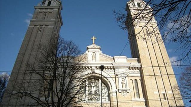 AP: After lobbying, Catholic Church won $1.4B in virus aid