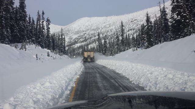 North Cascades Highway closed for the season