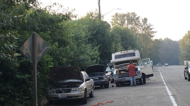 Proposal would allow homeless to live in cars, RVs in Seattle without penalty