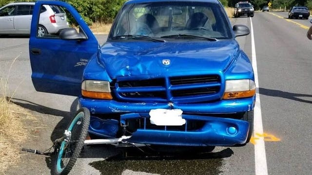 19-year-old bicyclist hit and killed by truck in Yelm