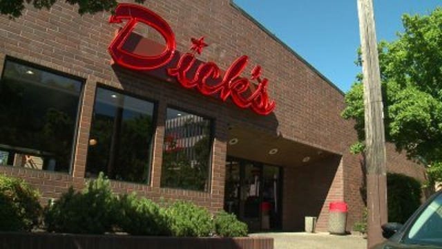 Dick's Drive-In to open newest Everett location in June